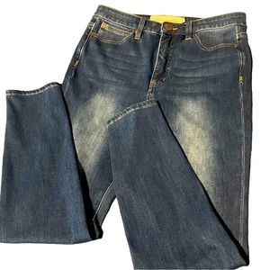 Woman’s Soft Surroundings Medium Wash Jeans Size 6
